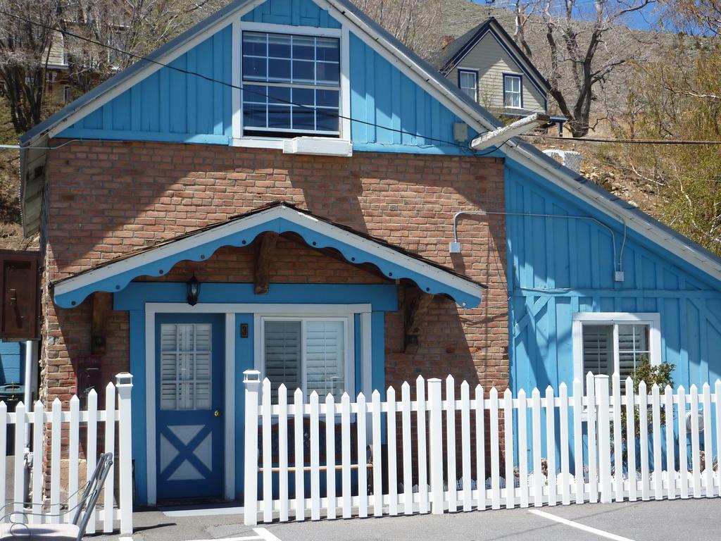 Sugarloaf Mountain Motel Вирджиния-Сити Экстерьер фото
